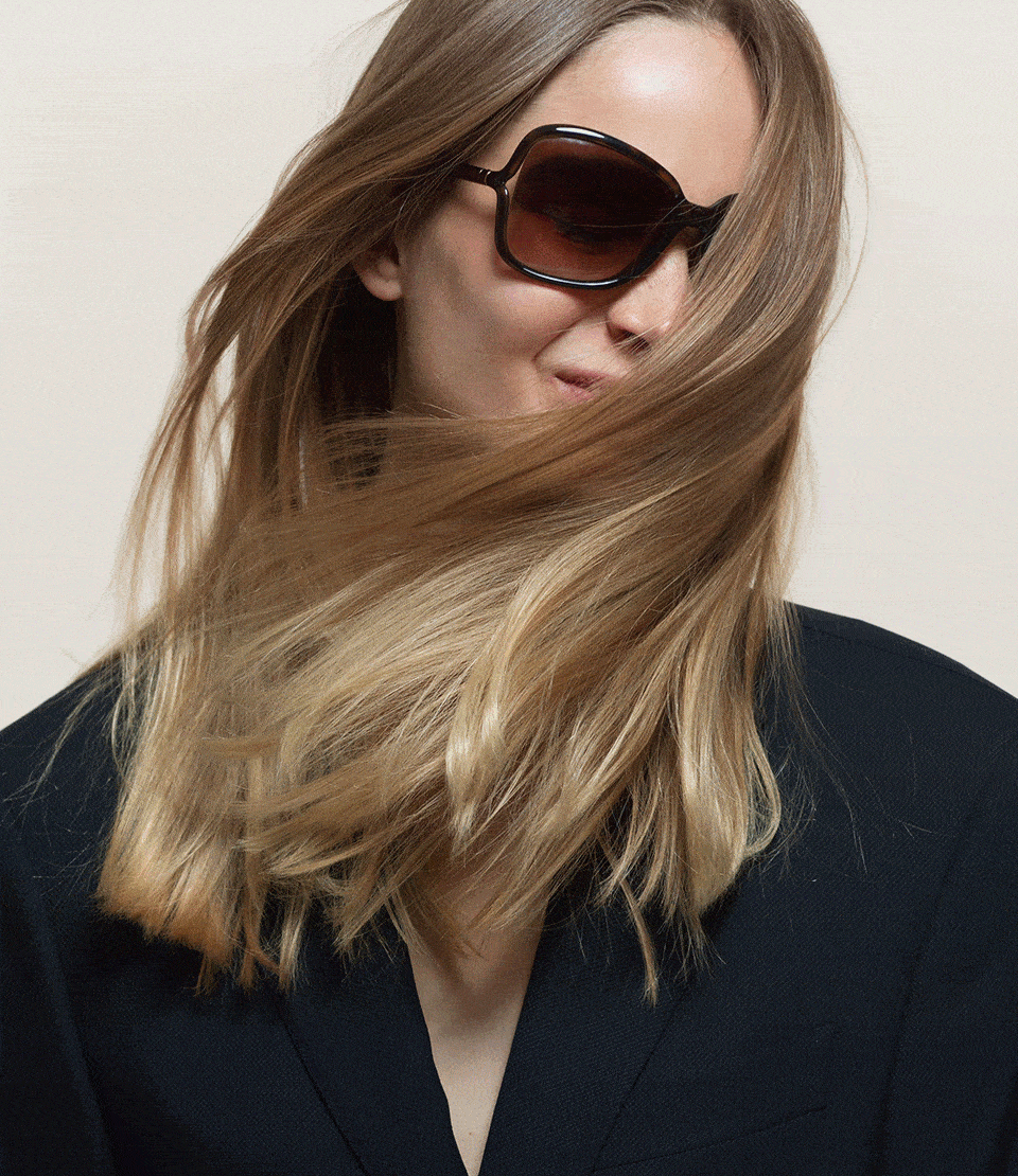 hair-toss_RS_O